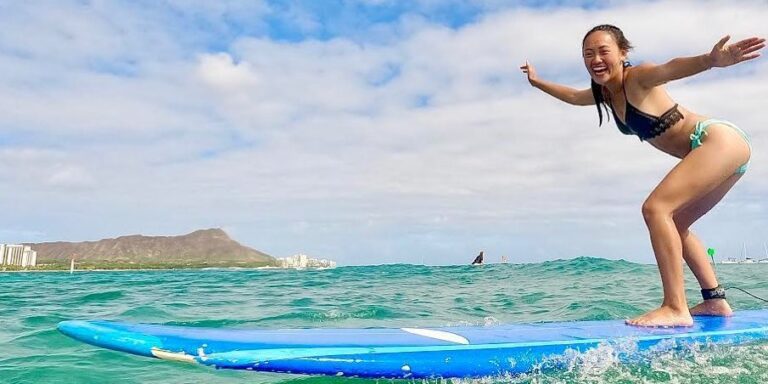 Private Gruppen-Surfstunde in Honolulu