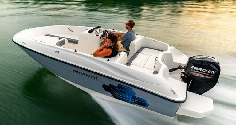 Private Boat Rental in Miami – 4 People