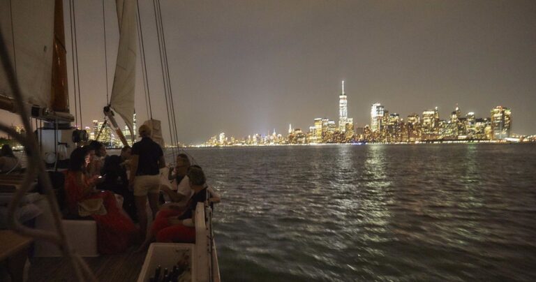 NYC Licht Zeil Cruise
