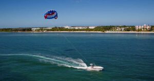 Excursión histórica en parapente por Cayo Hueso