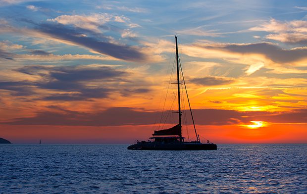 Sunset Boat Tour in Alicante