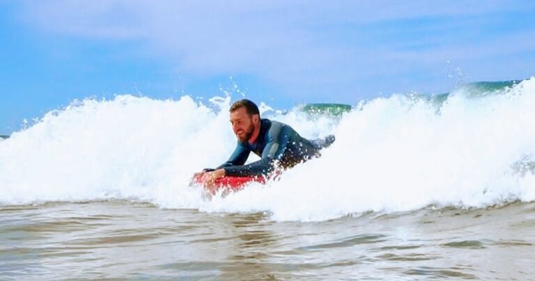 Surf & Yoga les in Lissabon