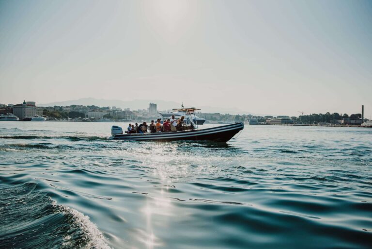 Blauwe grot & Hvar en 5 eilanden tour vanuit Split