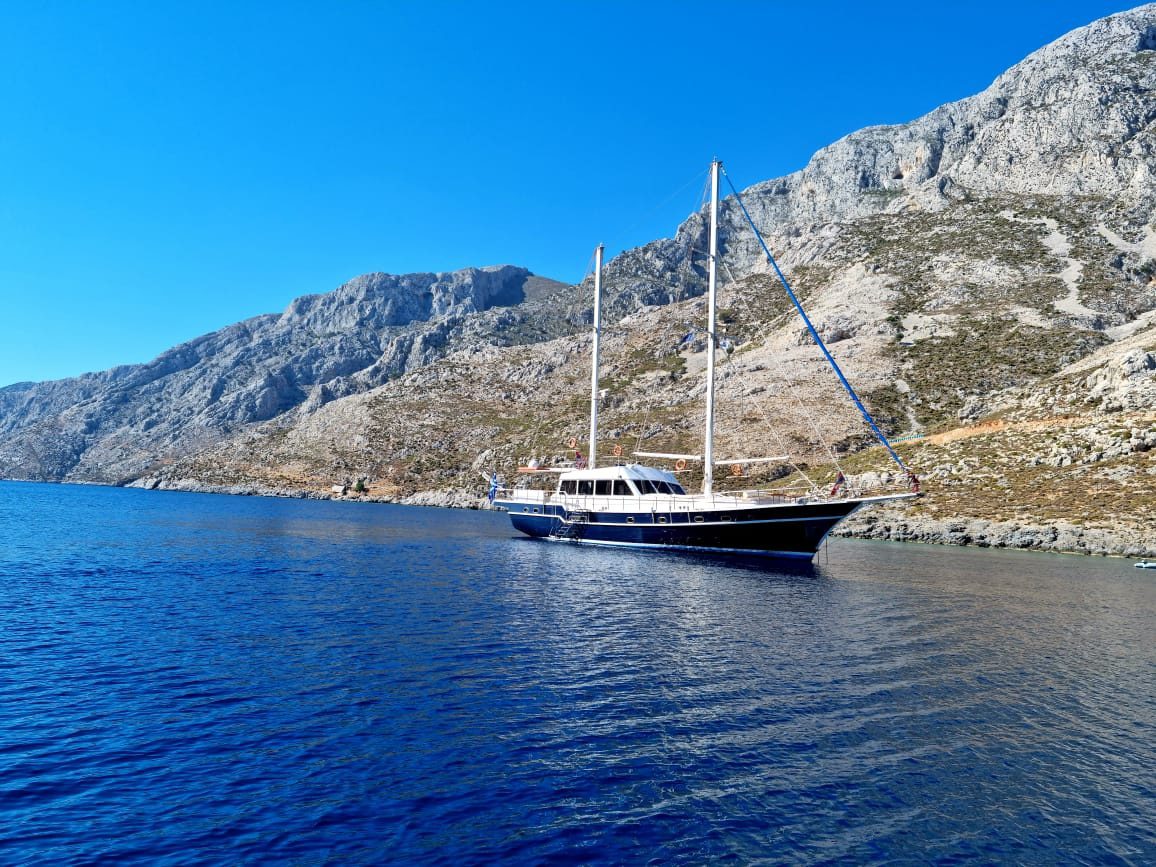 Daily Cruise to Delos & Rhenia
