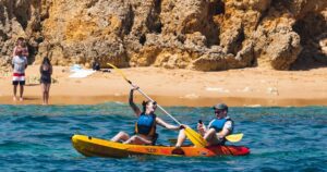 Recorrido en Kayak por la Costa de Albufeira