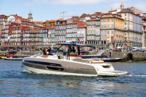 2-hour Private Boat Tour in Porto