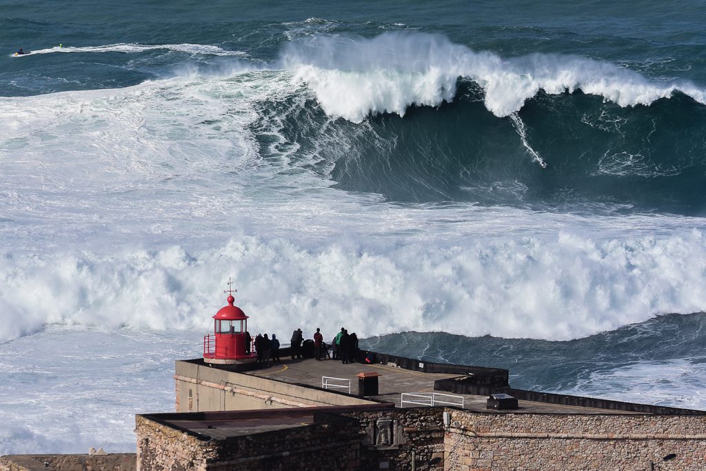 How to See Nazaré Big Waves in 5 Epic Ways