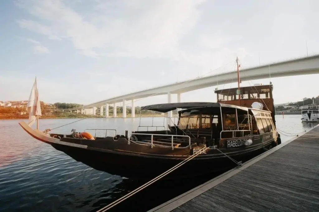 Private Boat Porto: Custom Events for up to 65 Pax