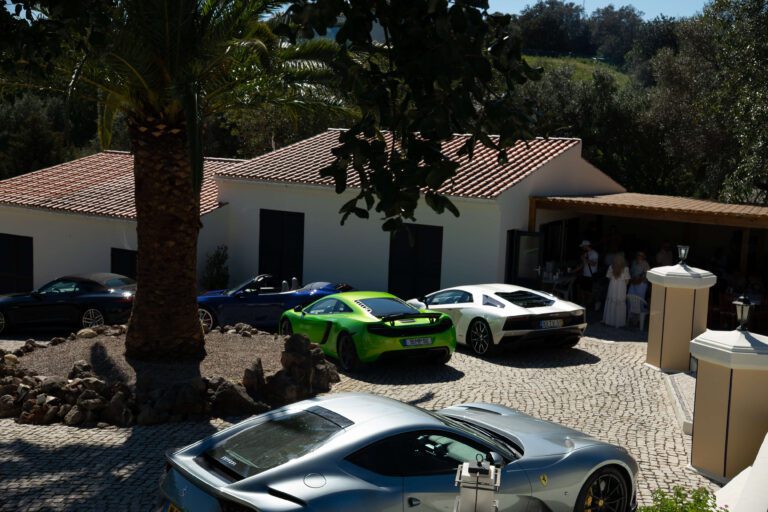 Land, Meer und Luxus: Ein ultimativer Tag an der Algarve