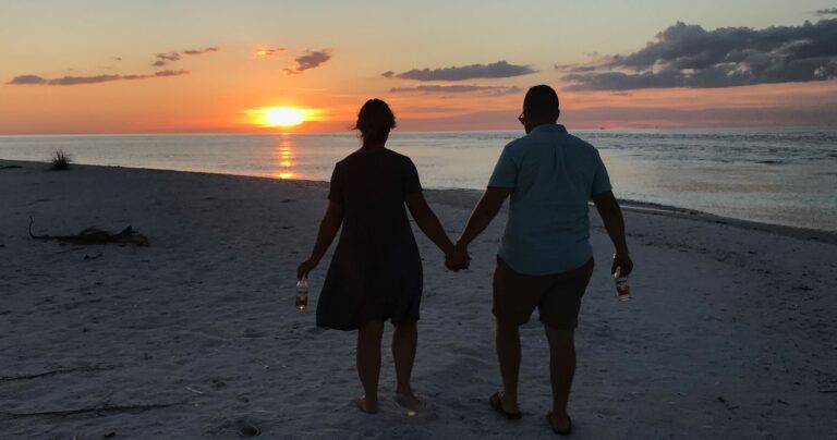 Marco Island: Paseo en barco al atardecer en Goodland