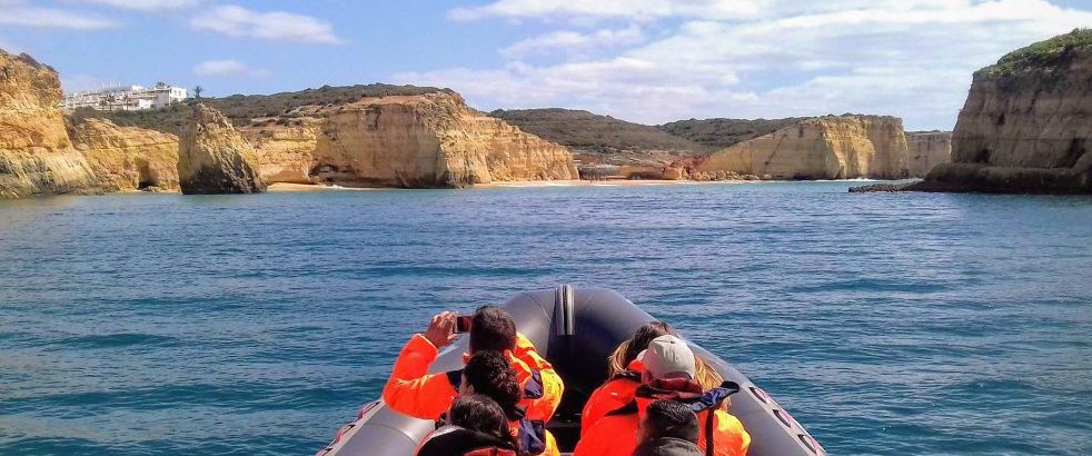 Boat from Portimão to Benagil and Marinha