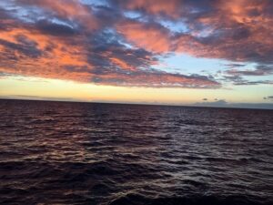 Sunset Sailing Tour in Kona
