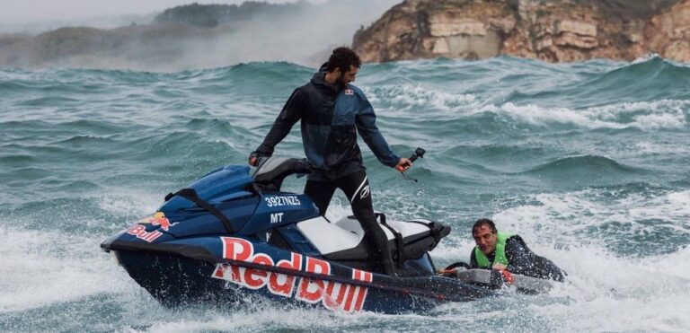 Nazaré Big Wave Jet Ski Tour
