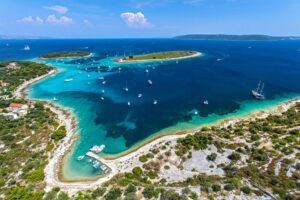 Excursión en barco desde Trogir a Hvar y las islas Pakleni