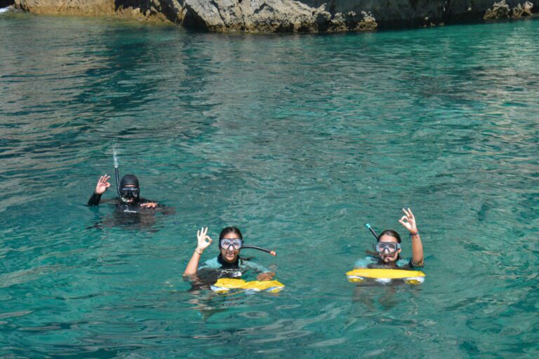 Sesimbra: Sea Scooter & Snorkeling Tour