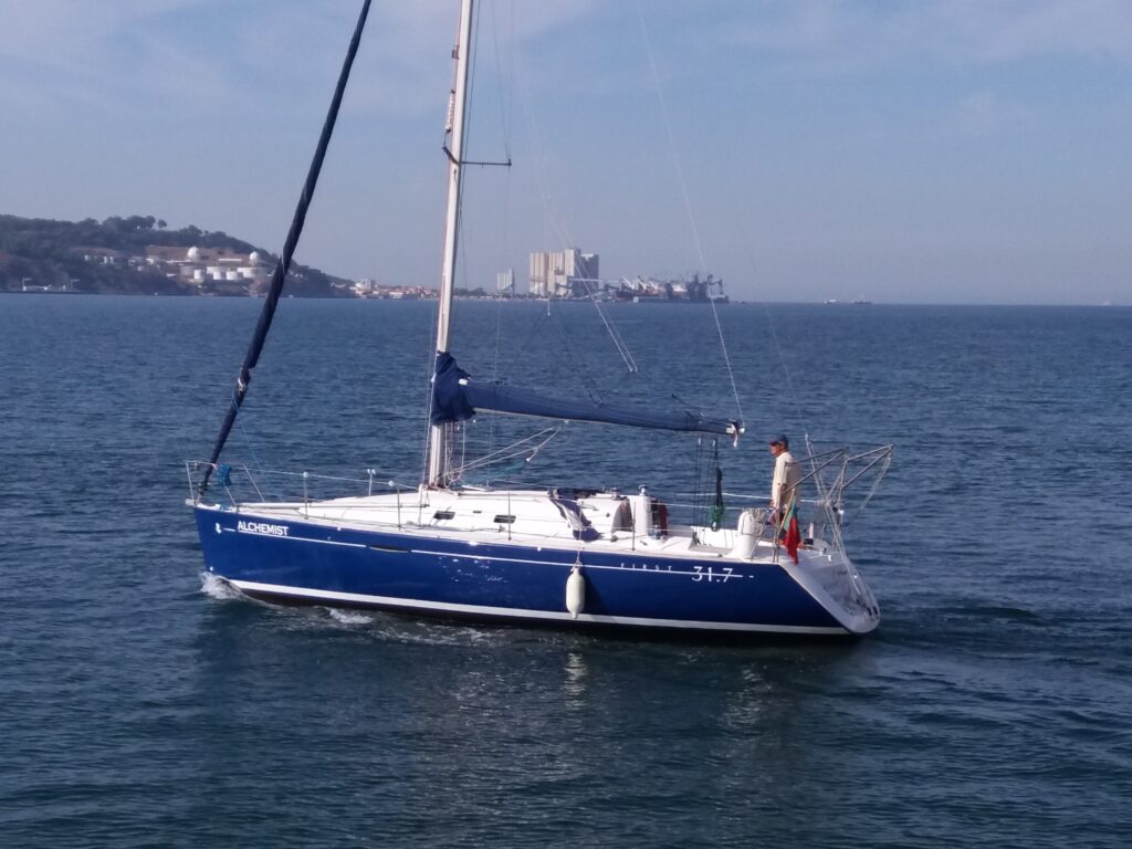 Private sailing charter in Lisbon (up to 6)