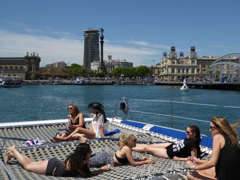 Boot mit Jazz in Barcelona