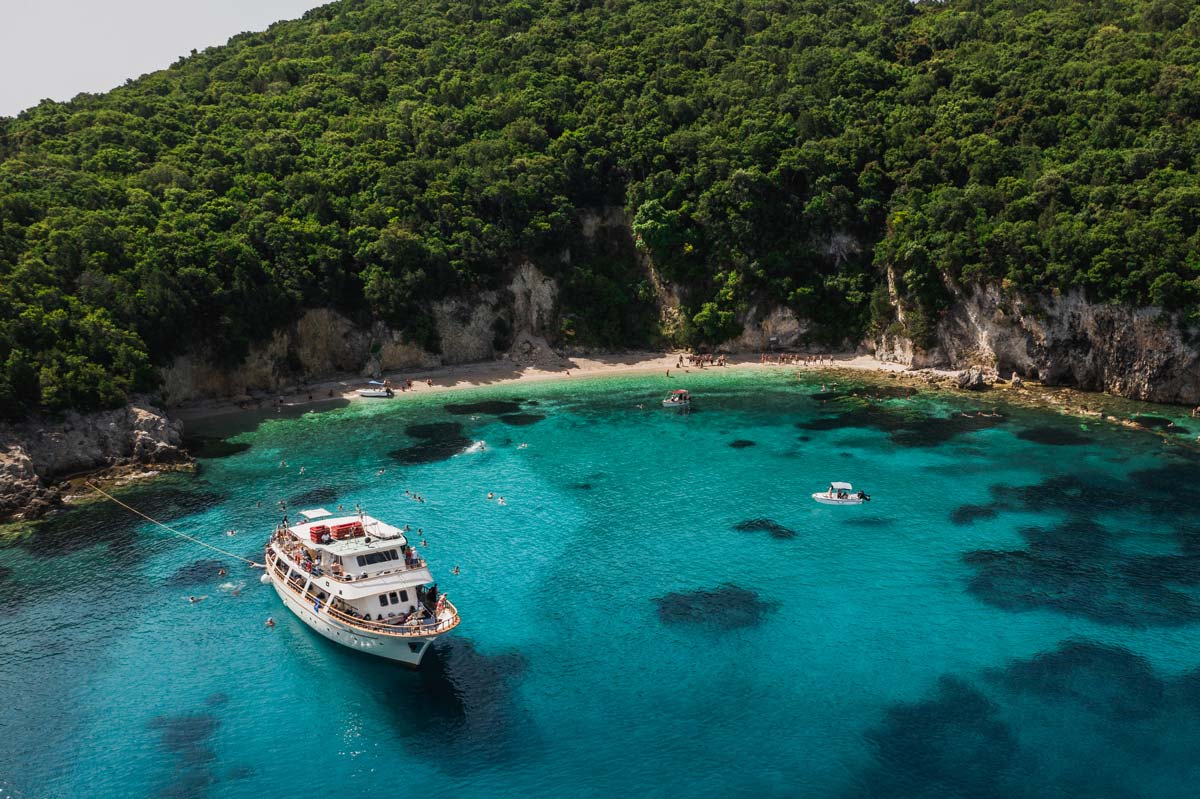 Full-Day Cruise to Blue Lagoon and Syvota from Lefkimmi