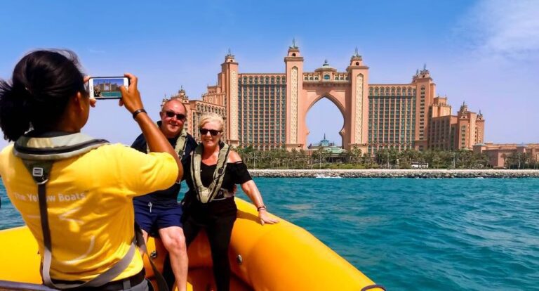 45-minutes Speedboat Sightseeing Tour in Dubai