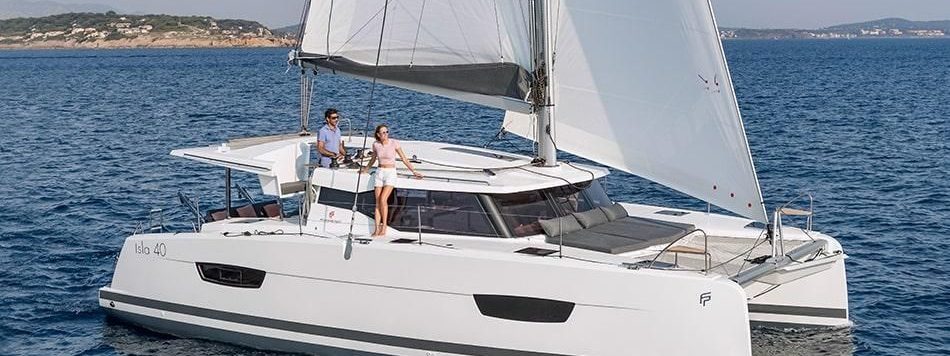 Full-Day Catamaran Charter in Portimão