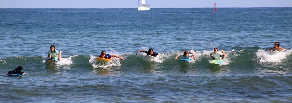 Surfing in Valencia: Marina Real