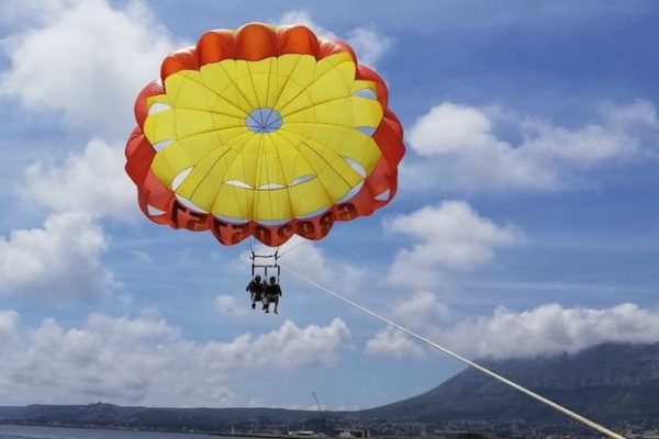 parasailing in Denia