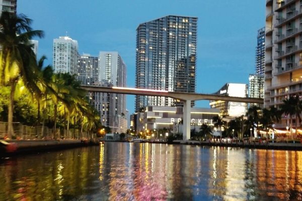 12634-romantische-sonnenuntergangs-bootstour-in-miami-1671555216