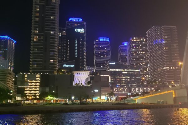 12640-romantische-Bootstour-bei-Sonnenuntergang-in-Miami-1671555216