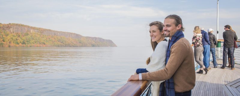 13270-nyc-afternoon-fall-foliage-cruise-with-lunch-1672759866