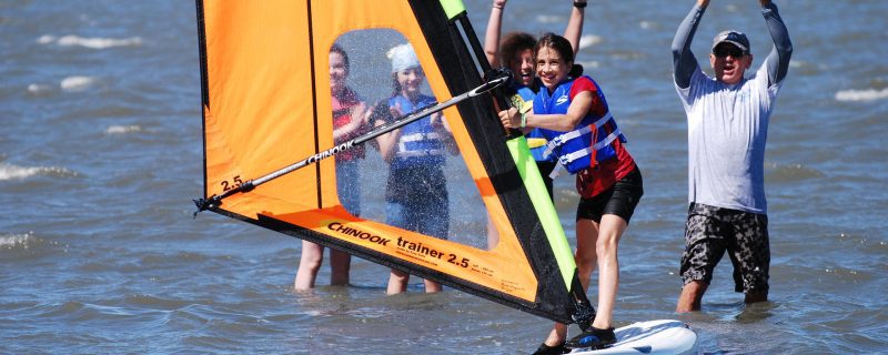 14037-windsurfing-lesson-in-dewey-beach-1673029917