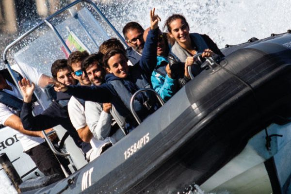 17277-paseo-en-lancha-rápida-río-duero-1676477477