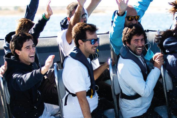 17278-paseo-en-lancha-rápida-por-el-río-duero-1676477477