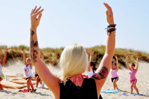 17430-surf-yoga-kurs-in-lisbon-1677085798