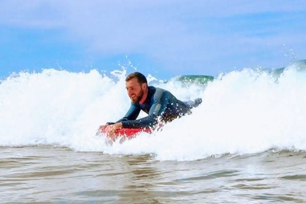 17432-surf-yoga-stunde-in-lisabon-1677085798