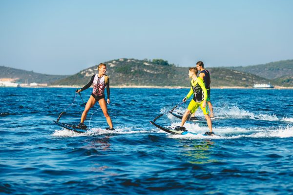 17506-sesiones-de-surf-en-ibiza-1676896427