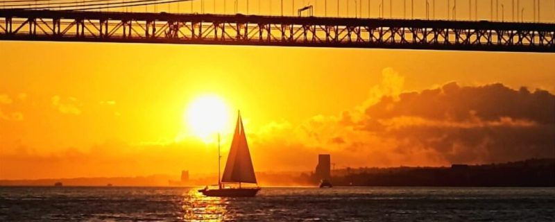 18037-sailboat-sunset-tour-in-lisbon-1677587389