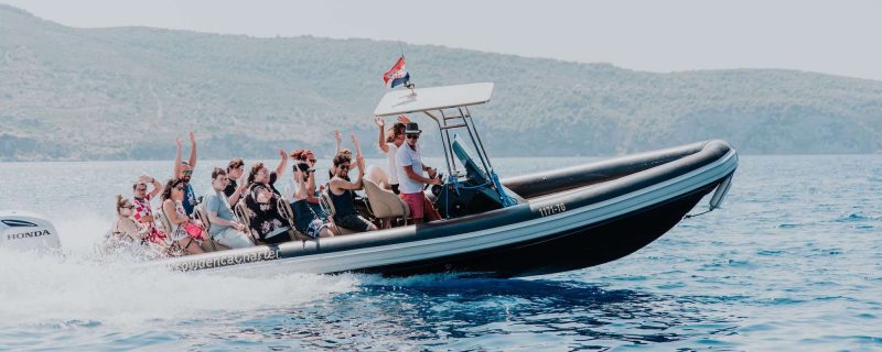 1818-boat-from-trogir-1575397737