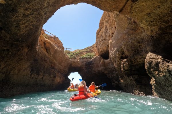 Tour en kayak a Benagil