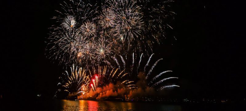 22224-party-boat-lisbon-for-nye-1698763562