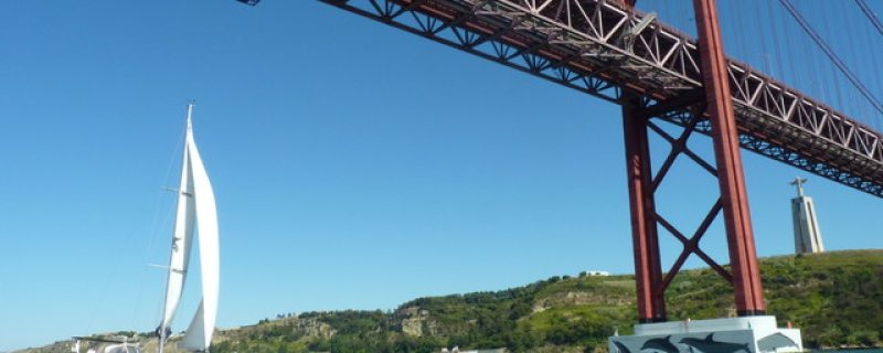 24307-1h-lisboa-paseo-en-barco-1701774715