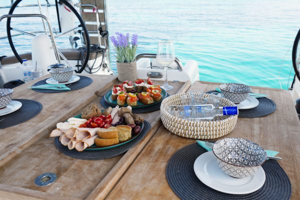 25714-atenas-crucero-privado-al-atardecer-1710422729