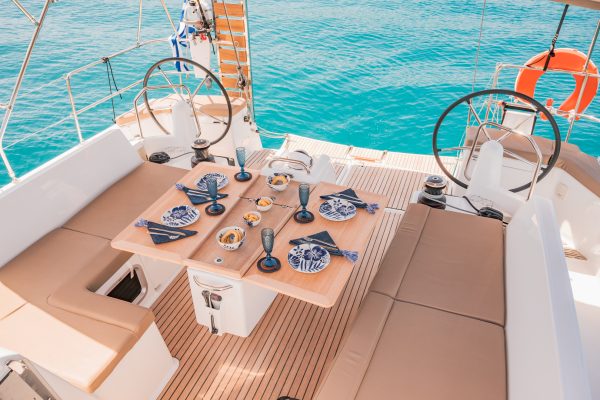 25715-athens-crucero-privado-al-atardecer-1710422729