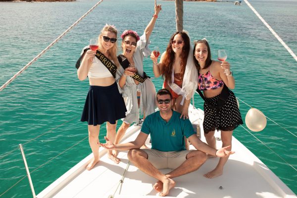 25729-athenas-crucero-privado-al-atardecer-1710422730