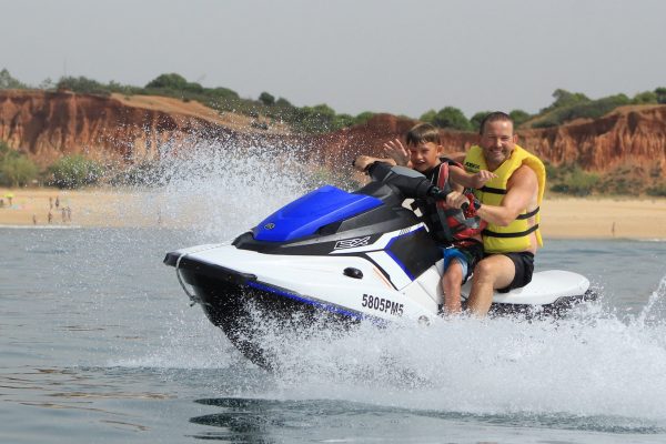 3041-jetski-in-vilamoura-1575398307