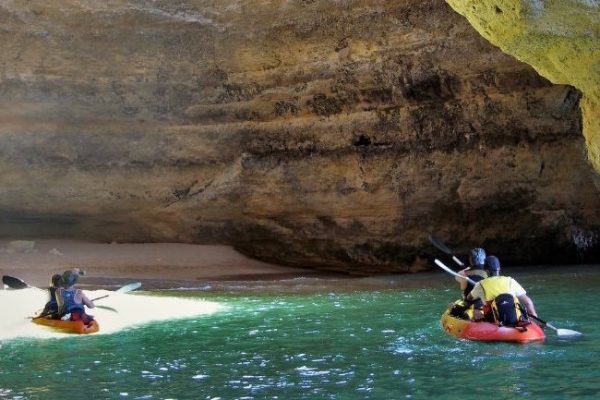 kayak our to benagil