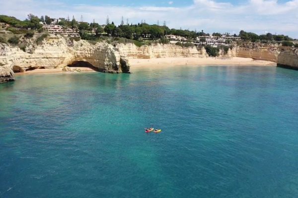 6799-paseo-en-kayak-en-el-algarve-1611577469