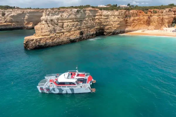 Belize catamaran Vilamoura 2