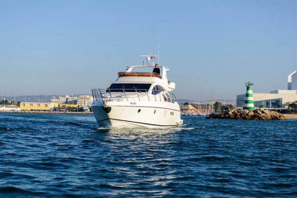 Bliss Yacht Charters Vilamoura 1