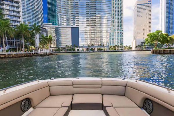 Rent a Boat in Miami3