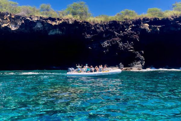 RIB in Kona, Hawaï, voor een snorkeltocht